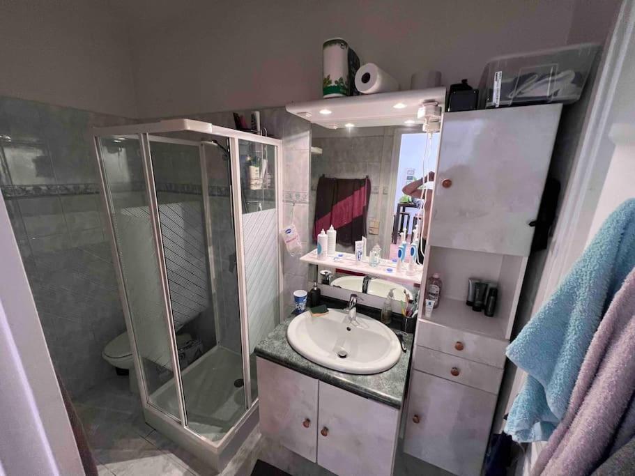 Maison Dans Les Rues Pietonnes Du Vieux Hyères Exteriér fotografie